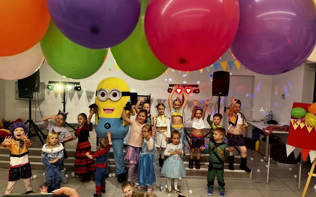 Bal karnawałowy w bibliotece w Ziemięcicach!